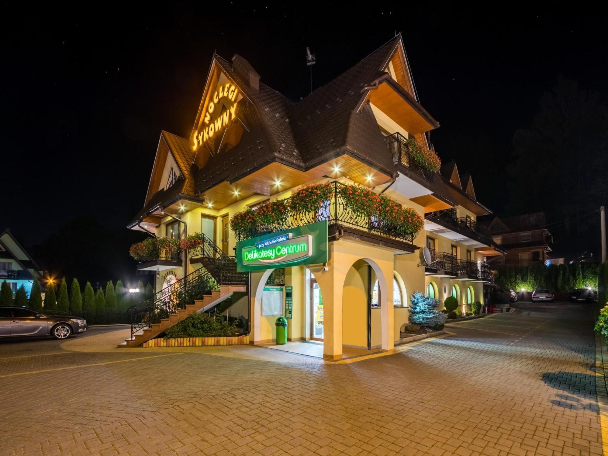 Sykowny Bialy Dunajec Bagian luar foto